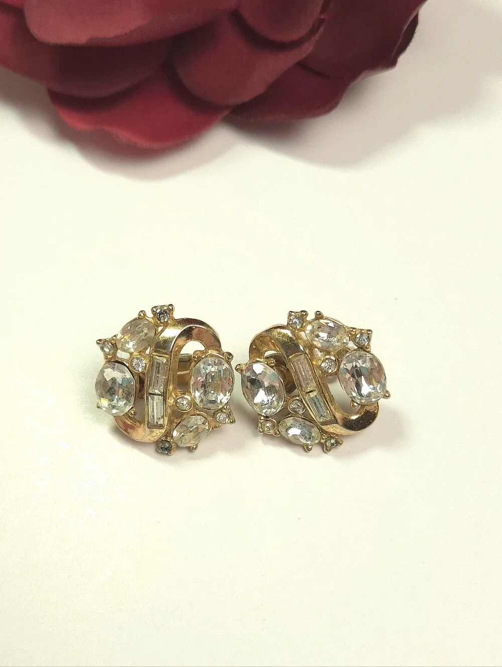 Vintage Trifari Gold Tone Swirl Crystal Earrings Clip on Statement Earrings